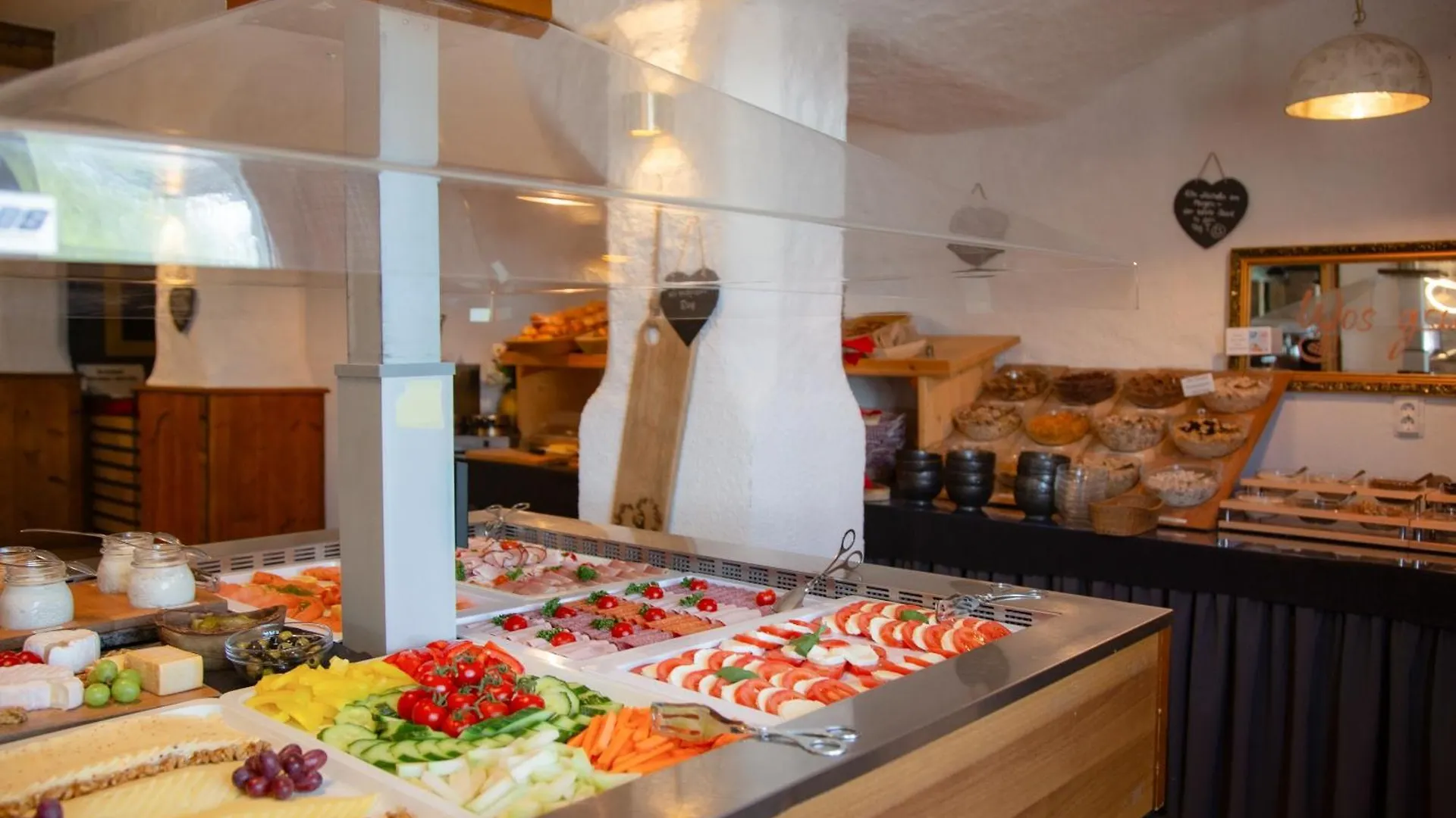 Hotel Schlossblick Chiemsee 프리엔암치엠시