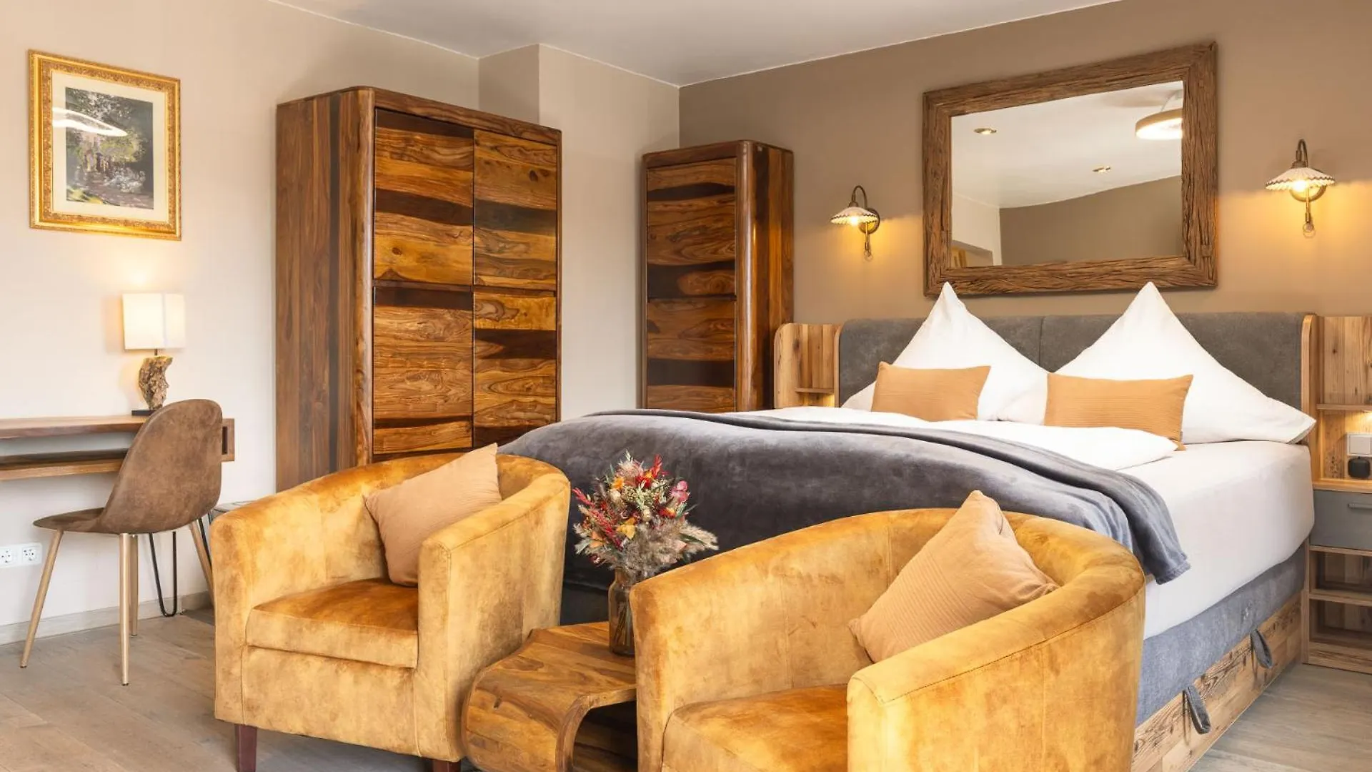 Hotel Schlossblick Chiemsee 프리엔암치엠시 3*,  독일