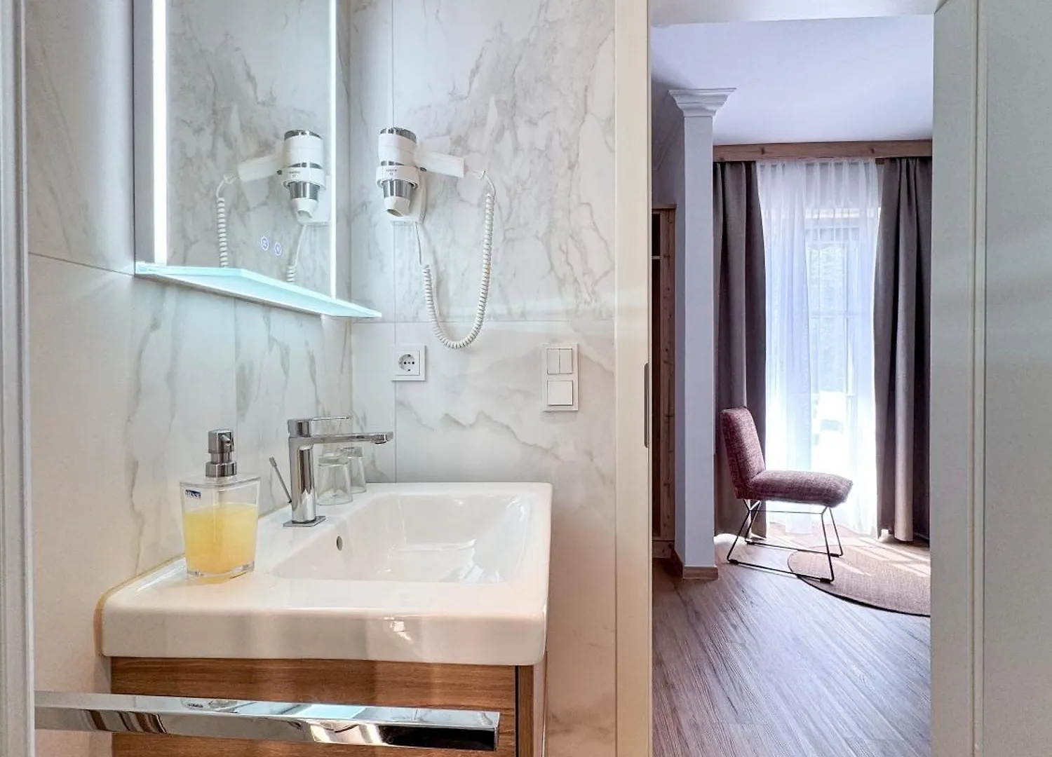 Hotel Schlossblick Chiemsee Prien