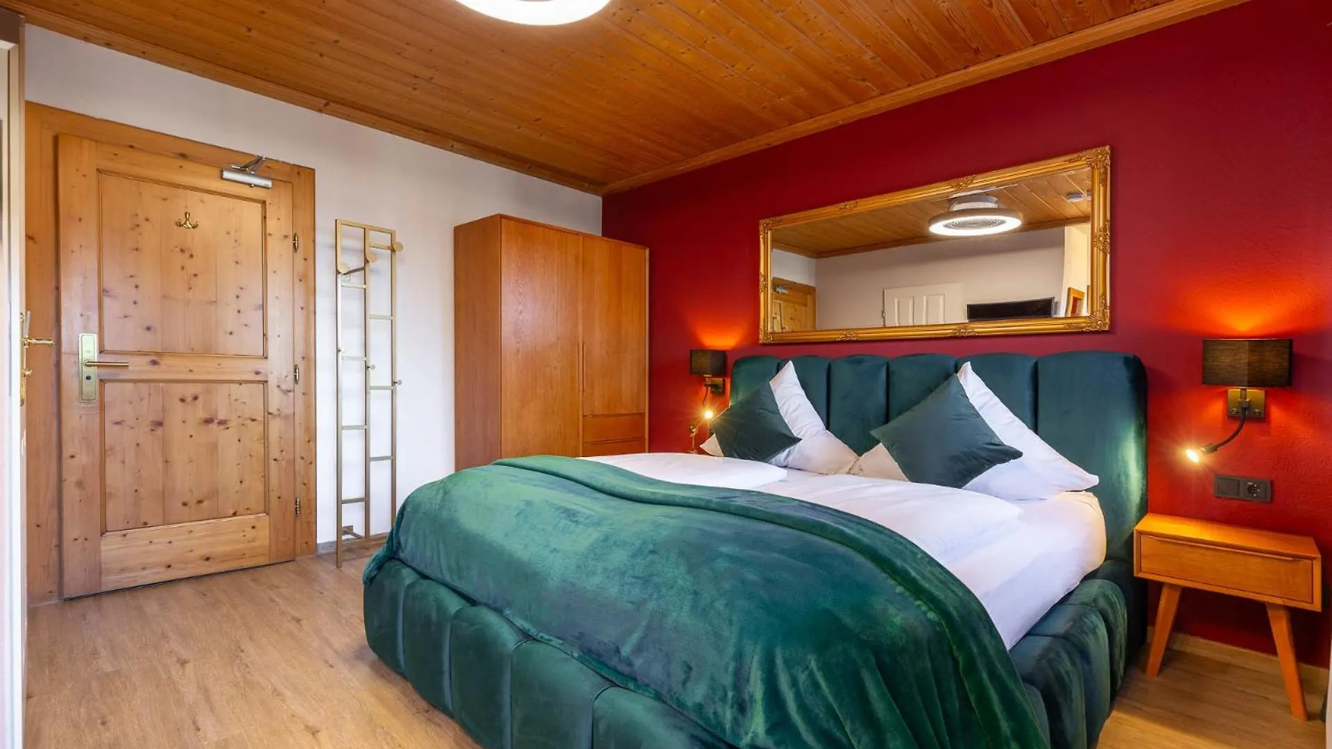 Hotel Schlossblick Chiemsee Prien am Chiemsee