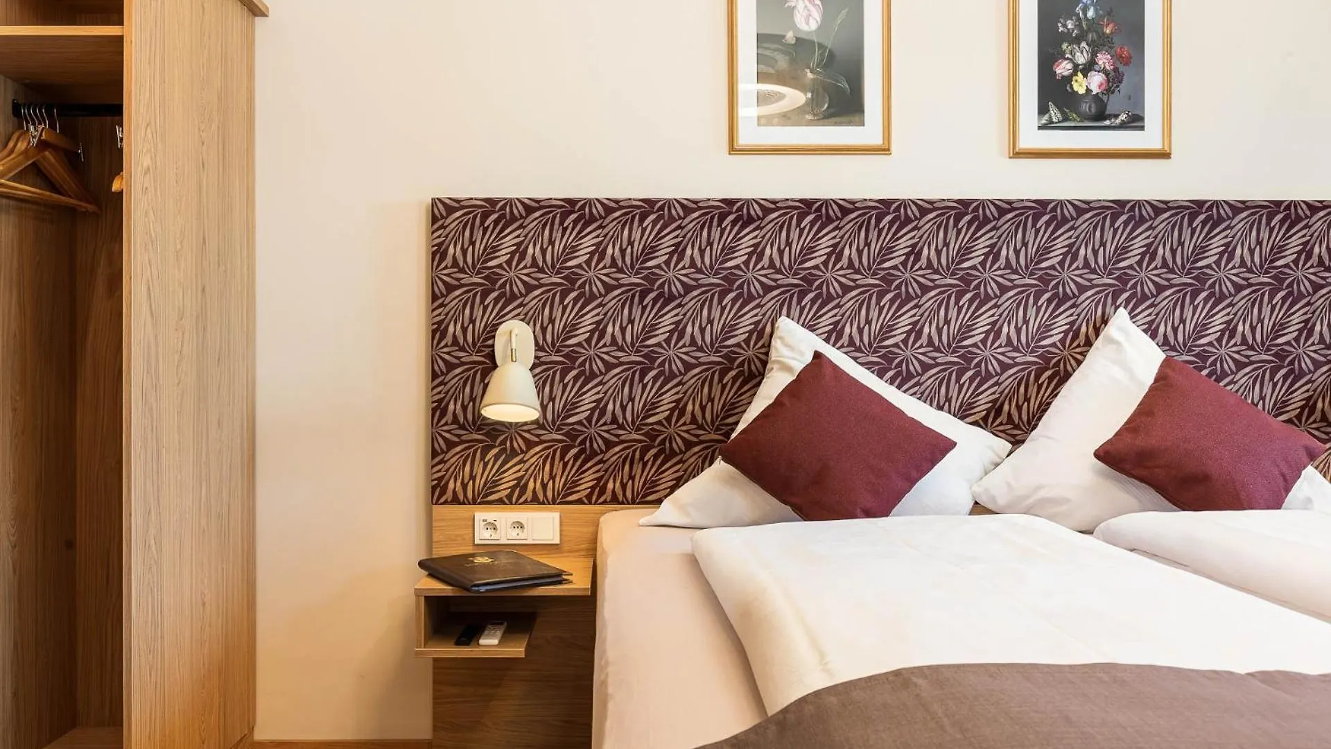 Hotel Schlossblick Chiemsee Prien