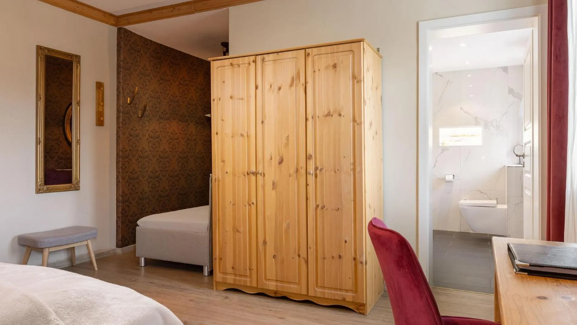 Hotel Schlossblick Chiemsee Prien am Chiemsee
